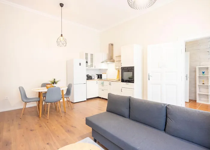 Apartment Lovely By Julia